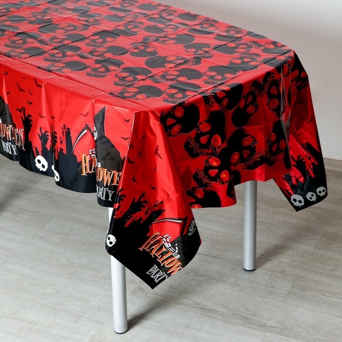 Скатерть &laquo;Хэллоуин&raquo;, 137 &times; 183 см
