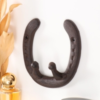 Крючки декоративные чугун "Подкова" 13х12,5х3,7 см Крючки декоративные чугун "Подкова" 13х12,5х3,7 см