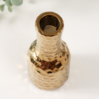 Подсвечник керамика на 1 свечу "Бутыль" d=1,5 см золото 6х6х15 см Подсвечник керамика на 1 свечу "Бутыль" d=1,5 см золото 6х6х15 см