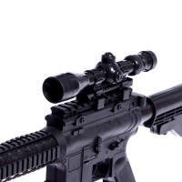 Автомат «Штурм», стреляет мягкими пулями и шариками Автомат «Штурм», стреляет мягкими пулями и шариками