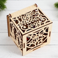 Ёлочные игрушки новогодние &laquo;Новый год: Цветные&raquo;, в деревянной коробке с гравировкой, 6 шт