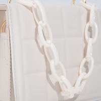 Сумка женская мессенджер из искусственной кожи с цепью, 14&times;20 см, цвет молочный