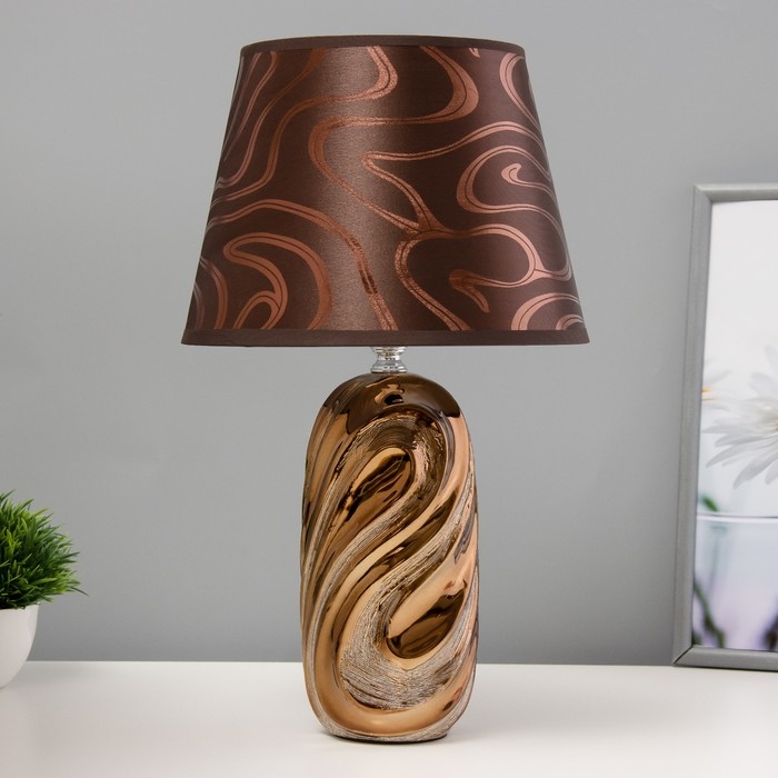 Настольная лампа Настольная лампа "Доминика" Е14 40Вт шоколадно-золотой 22,5х22,5х40см