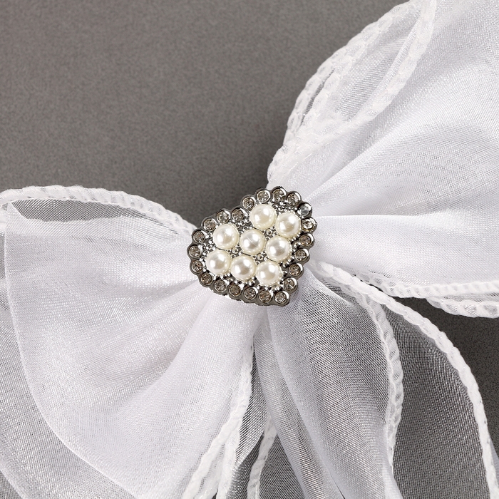 Карнавальный зажим &laquo;Бант&raquo; с декором-сердцем