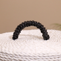 Корзина плетёная с крышкой 27х27х35 см Корзина плетёная с крышкой 27х27х35 см