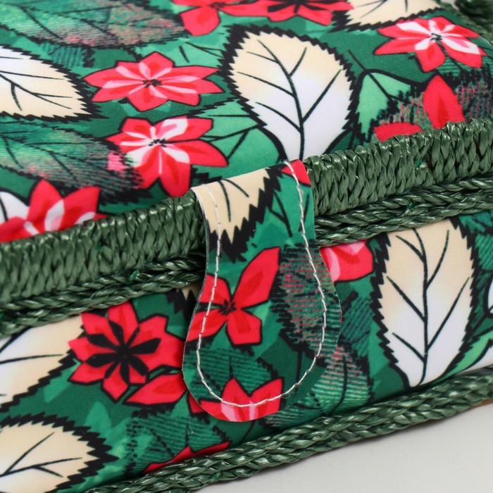 Шкатулка для рукоделия Шкатулка для рукоделия "Пуансеттия на зелёном" 18х12х9,5 см