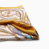 Платок женский MINAKU 70*70 см, горчичный Платок женский MINAKU 70*70 см, горчичный