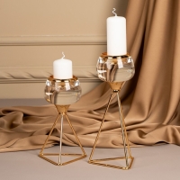 Подсвечник металл, стекло на 1 свечу &laquo;Изысканность&raquo; цвет золото 9.5 х 9.5 х 17 см