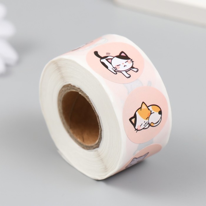 Наклейка бумага Наклейка бумага "Котята" d=2,5 см 500 шт в рулоне 3х6,5х6,5 см