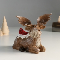 Сувенир полистоун "Лосик цвета корицы с красными птичками на спине" 11х16,5х16 см Сувенир полистоун "Лосик цвета корицы с красными птичками на спине" 11х16,5х16 см