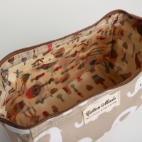 Косметичка на молнии, цвет бежевый Косметичка на молнии, цвет бежевый