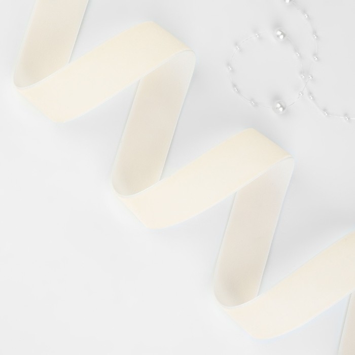 Лента бархатная, 25 мм, 18 &plusmn; 1 м, цвет молочный №08