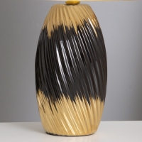 Лампа настольная "София" 1х40Вт Е14 черный/золото 24х24х40см Лампа настольная "София" 1х40Вт Е14 черный/золото 24х24х40см