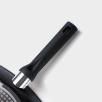 Сковорода гриль квадратная Magistro Warrior, 28&times;28 см, антипригарное покрытие, индукция, цвет чёрный