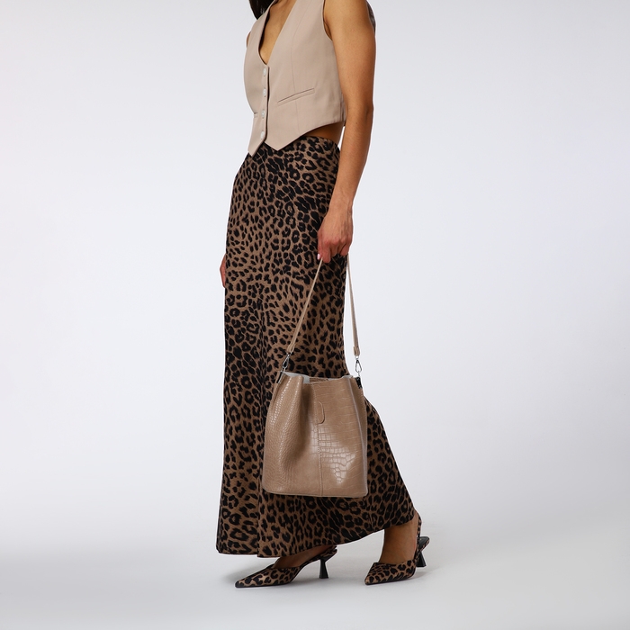 Сумка женская на магните TEXTURA, средний размер, цвет бежевый Сумка женская на магните TEXTURA, средний размер, цвет бежевый