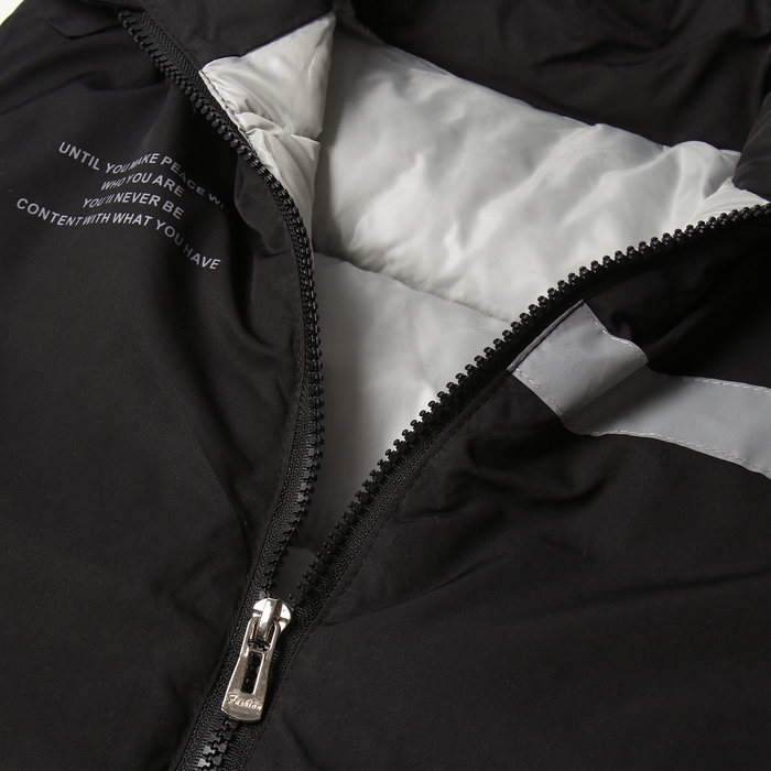 Жилет утеплённый для мальчиков, цвет чёрный, рост 110-116 см