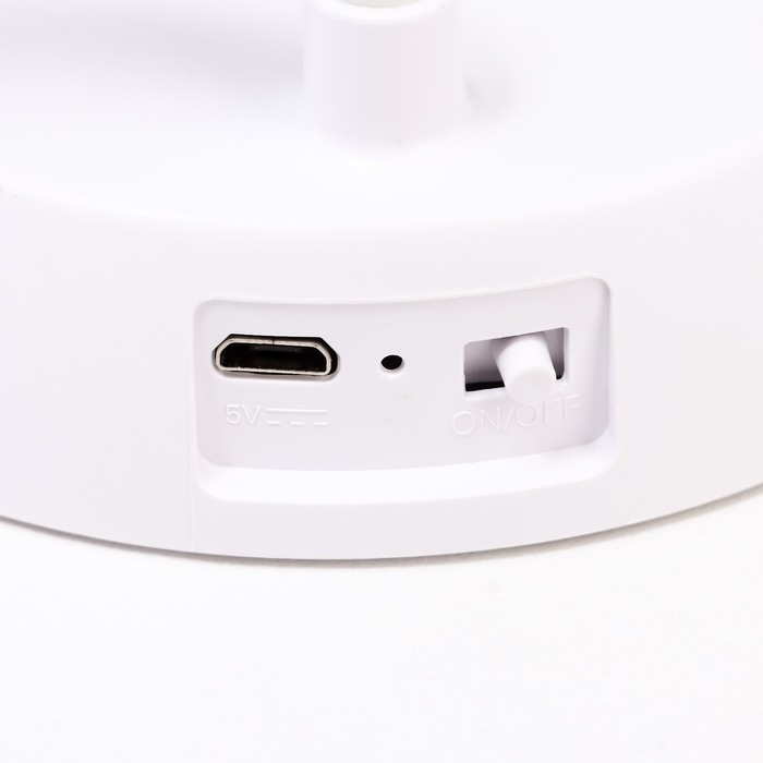 Настольная лампа Настольная лампа "Регли" LED 8Вт USB АКБ белый 9,5х15х26 см RISALUX