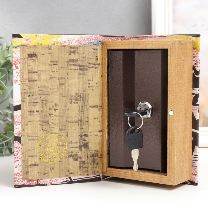 Сейф-книга дерево кожзам Сейф-книга дерево кожзам "Наскальные рисунки. Лев" 17х11х5 см