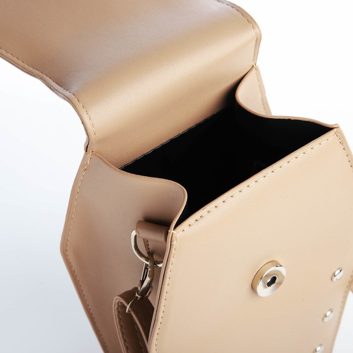 Сумка молодёжная на магните, цвет бежевый Сумка молодёжная на магните, цвет бежевый