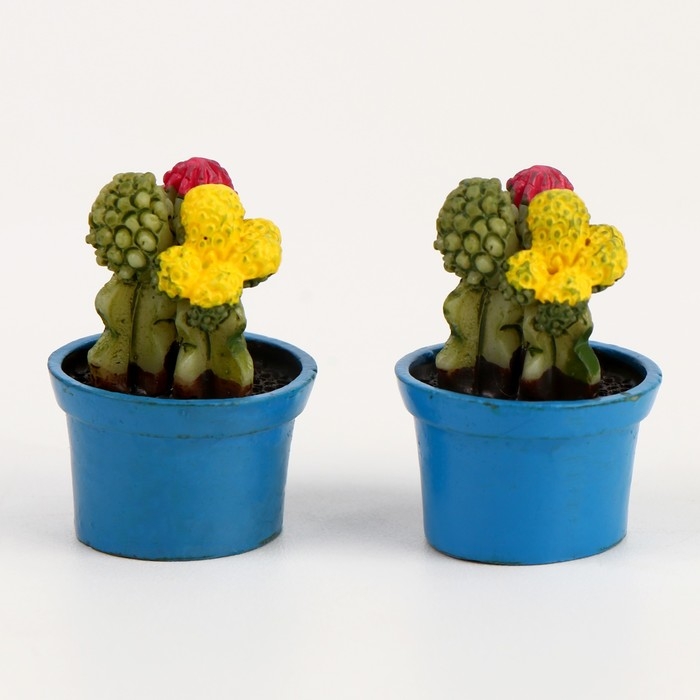 Миниатюра кукольная &laquo;Кактус в горшочке&raquo;, набор 2 шт., размер 1 шт. &mdash; 1,7 &times; 2,5 &times; 1,7 см