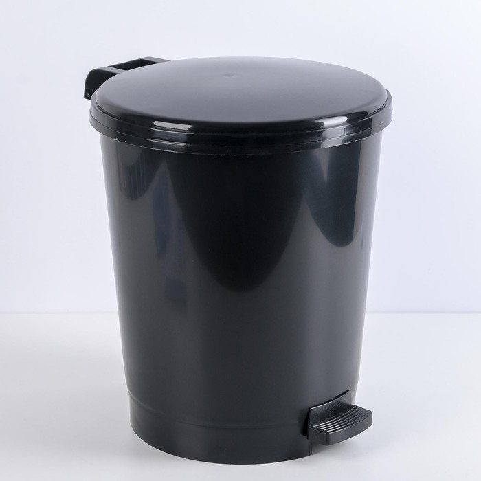 Ведро с педалью &laquo;Эконом&raquo;, 12 л, цвет МИКС