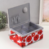 Шкатулка для рукоделия "Красные маки на белом" 19х26х14,5 см Шкатулка для рукоделия "Красные маки на белом" 19х26х14,5 см