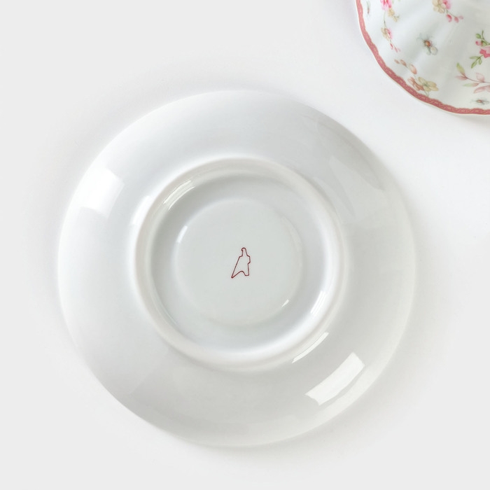 Чайная пара фарфоровая &laquo;Цветочный вальс&raquo;, 275 мл