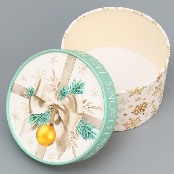 Набор шляпных коробок 3 в 1 &laquo;Золото&raquo;, 16 х 10, 14 х 9, 13 х 8.5 см, Новый год