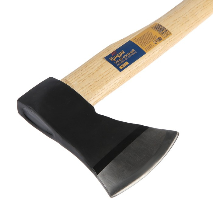 Топор кованый ТУНДРА, деревянное топорище 73 см, 1400 г Топор кованый ТУНДРА, деревянное топорище 73 см, 1400 г