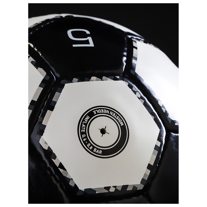 Футбольный мяч MINSA Black, ручная сшивка, 32 панели, р. 5, PU Футбольный мяч MINSA Black, ручная сшивка, 32 панели, р. 5, PU