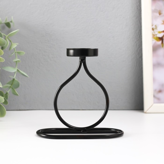 Подсвечник металл на 1 свечу Подсвечник металл на 1 свечу "Бутылочка" d=4 см чёрный 11х6х11,5 см