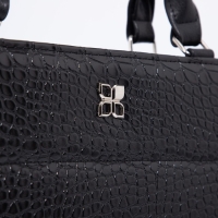 Сумка женская El Masta на молнии, наружный карман, длинный ремень, цвет чёрный Сумка женская El Masta на молнии, наружный карман, длинный ремень, цвет чёрный