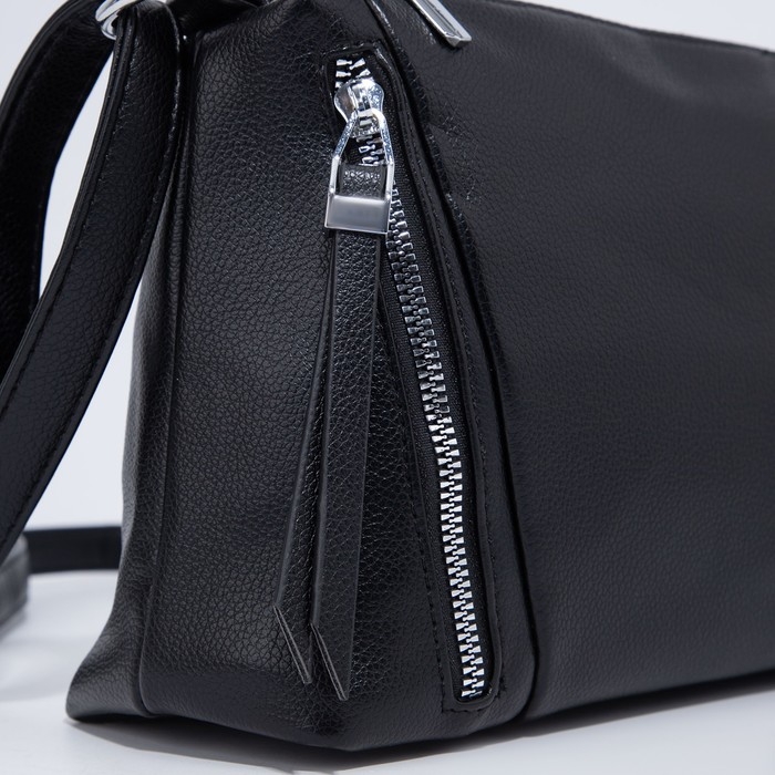 Сумка кросс-боди на молнии, цвет чёрный Сумка кросс-боди на молнии, цвет чёрный