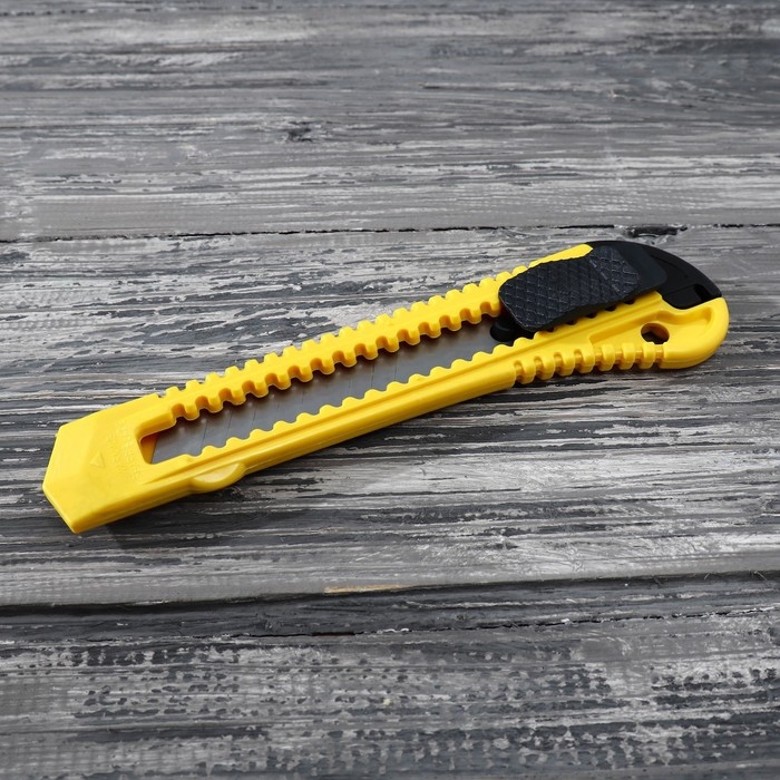 Набор инструментов &laquo;Гигант ремонта&raquo; с отверткой индикаторной, 11 предметов