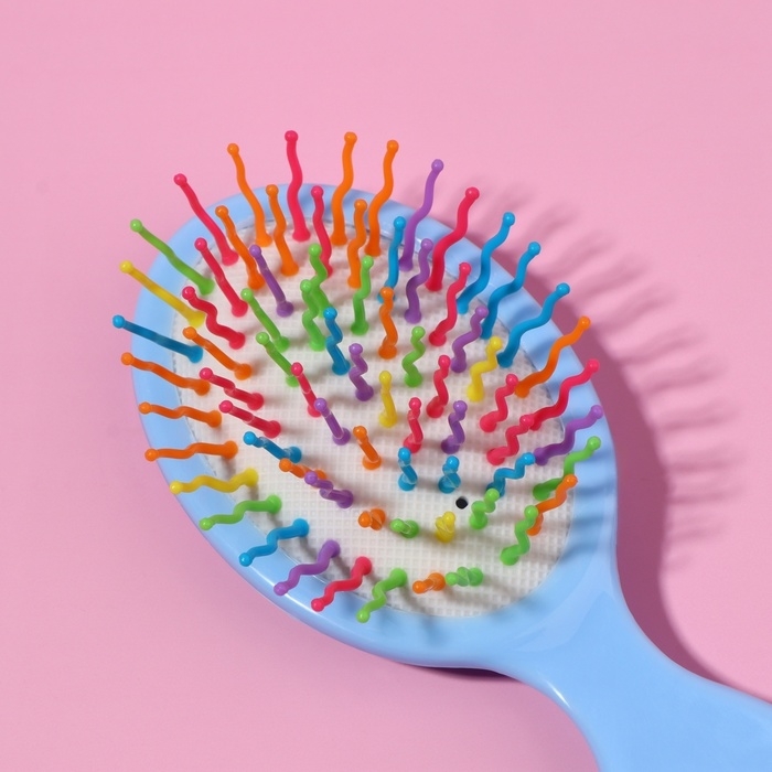 Расчёска - мини массажная, 5,5 × 14 см, цвет голубой Расчёска - мини массажная, 5,5 × 14 см, цвет голубой