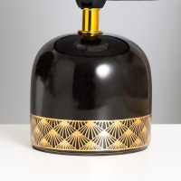 Лампа настольная "Иоланда" 1х40Вт Е14 черный 13х13х25см Лампа настольная "Иоланда" 1х40Вт Е14 черный 13х13х25см