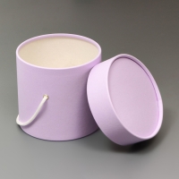 Подарочная коробка, круглая, лавандовая,с шнурком, 12 х 12 см