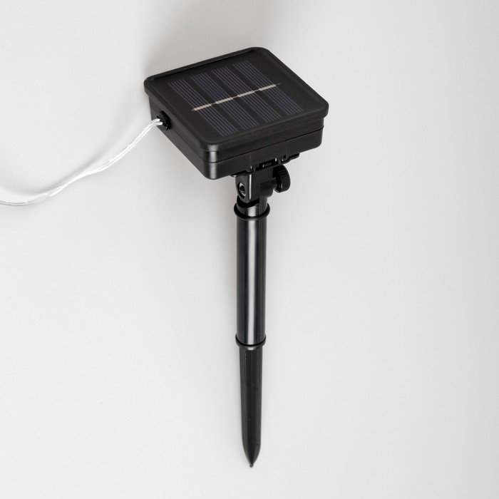 Гирлянда &laquo;Конский хвост&raquo; 10 нитей по 1 м, серебристая нить, 100 LED, свечение мульти, 2 режима, солнечная батарея