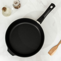 Сковорода &laquo;Традиция&raquo;, d=28 см, съёмная ручка, антипригарное покрытие, цвет чёрный