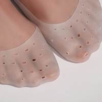 Носочки для педикюра, силиконовые, 20 &times; 10 см, цвет белый