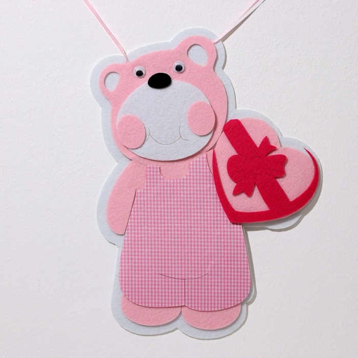 Декоративное украшение (подвеска) Декоративное украшение (подвеска) "Мишка IT'S A GIRL" 30,5х30,5х49 см, розовый