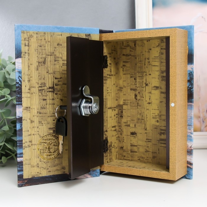 Сейф-книга дерево кожзам Сейф-книга дерево кожзам "Река в горах" 21х13х5 см