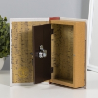 Сейф-книга дерево, кожзам "Городские улицы" 21х13х5 см Сейф-книга дерево, кожзам "Городские улицы" 21х13х5 см