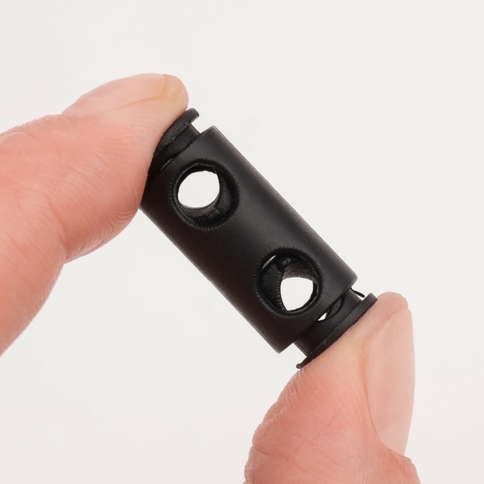 Фиксатор для шнура, двойной, d = 5 мм, 11 &times; 33 мм, 30 шт, цвет чёрный