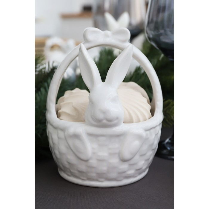 Конфетница Доляна «Зайка», 12×12×14,7 см, цвет белый Конфетница Доляна «Зайка», 12×12×14,7 см, цвет белый