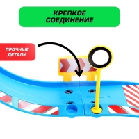 Парковка «Полицейский участок», с металлической машинкой и вертолётом Парковка «Полицейский участок», с металлической машинкой и вертолётом