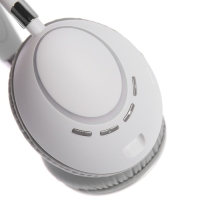 Наушники AKZ K53, беспроводные, полноразмерные, микрофон, подсветка RGB, белые Наушники AKZ K53, беспроводные, полноразмерные, микрофон, подсветка RGB, белые