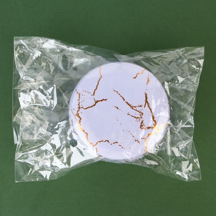 Ароматическая свеча из пчелиного воска &laquo;Тайны света&raquo;, аромат морской бриз, 6 х 6 х 4 см.