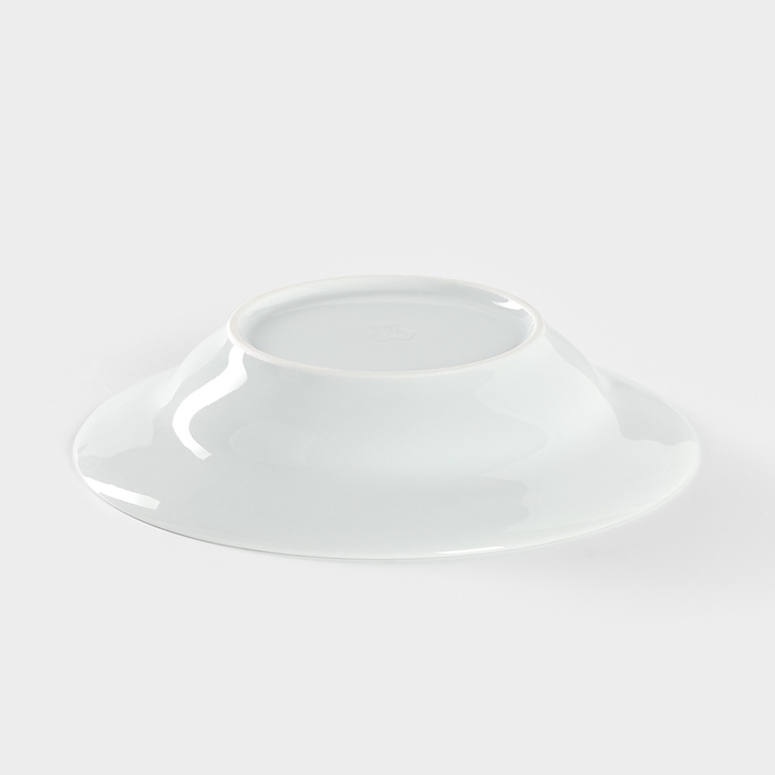 Тарелка глубокая фарфоровая «Лесовичок», 250 мл, d=20 см, рисунок МИКС Тарелка глубокая фарфоровая «Лесовичок», 250 мл, d=20 см, рисунок МИКС