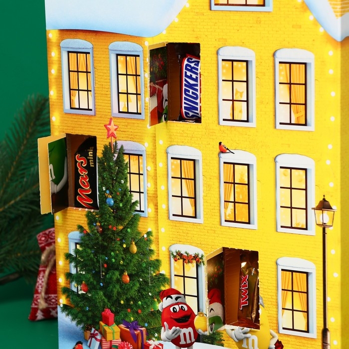 Новогодний подарок M&M`s &laquo;Дом с окошками&raquo; 249 г
